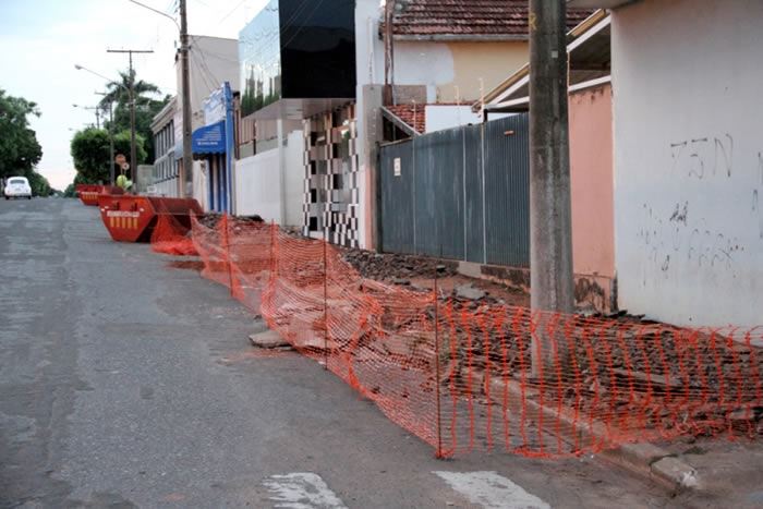 Obras_de_revitalizao__na_ara_central_da_cidade
