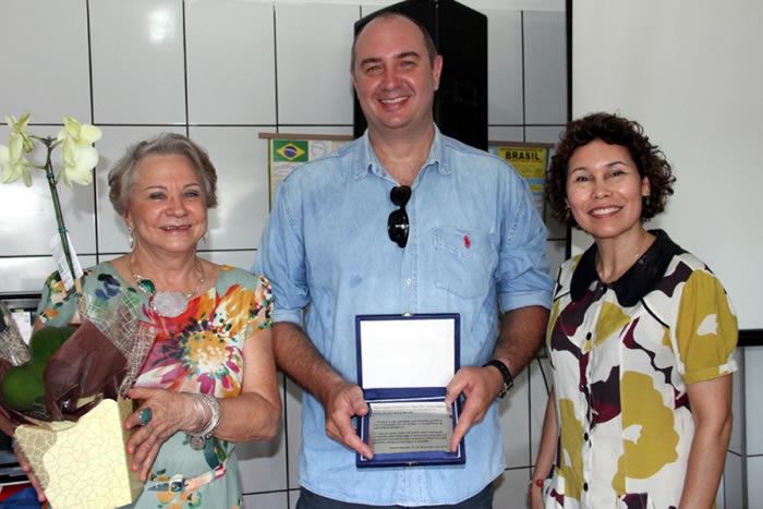 Homenagens_aos_familiares_da_homenageada