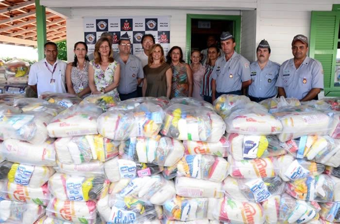 No ano passado, foram arrecadados 5 mil quilos de alimentos, e ao todo foram distribuídas para as famílias carentes do município 272 cestas de natal.