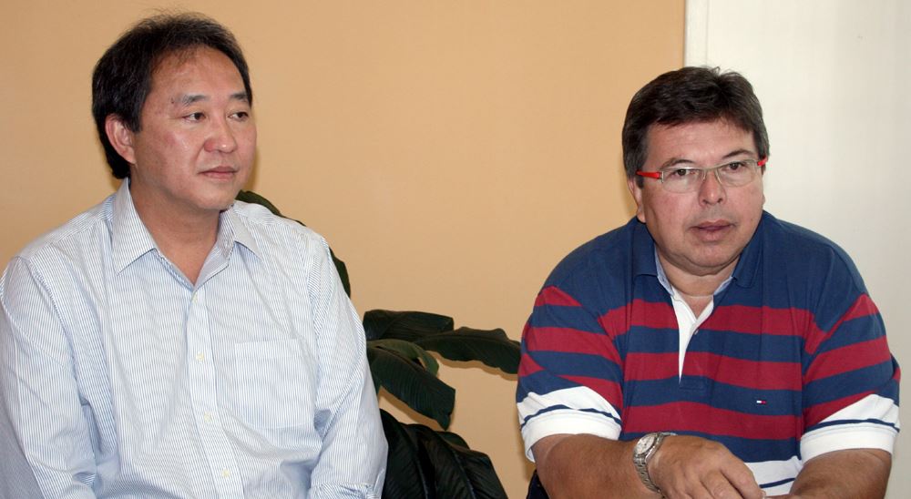 Prefeito Arnaldo Enomoto e Deputado estadual Carlão Pignatari