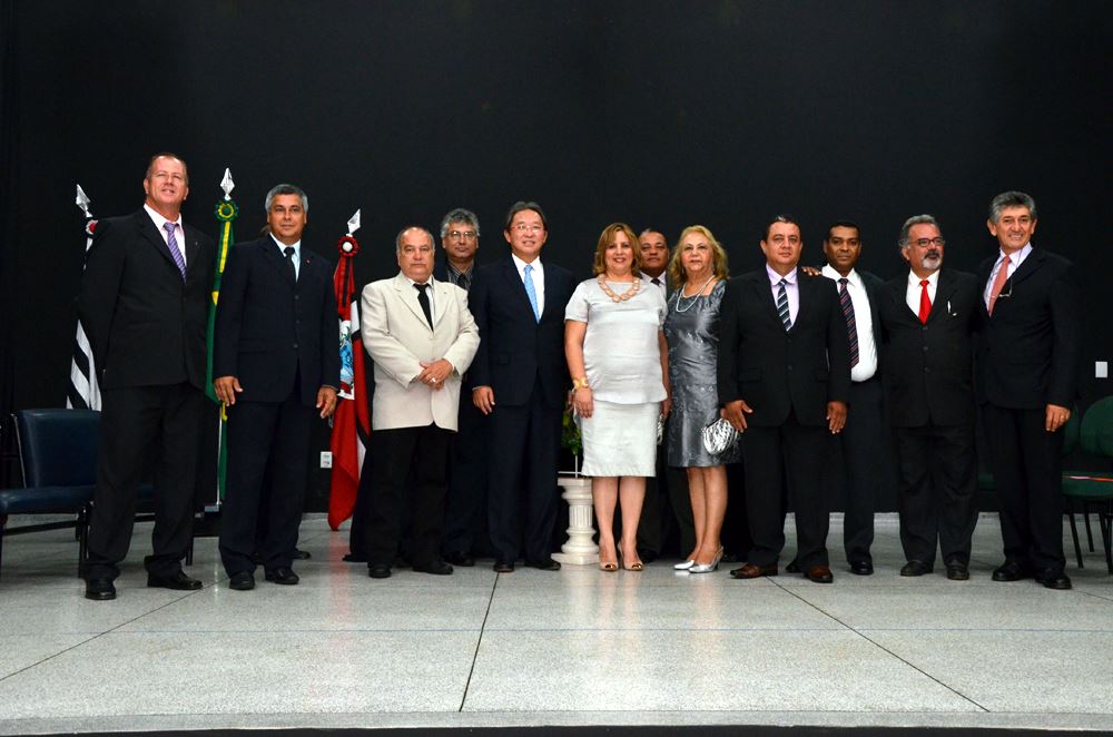 Prefeito, Vice e Vereadores.