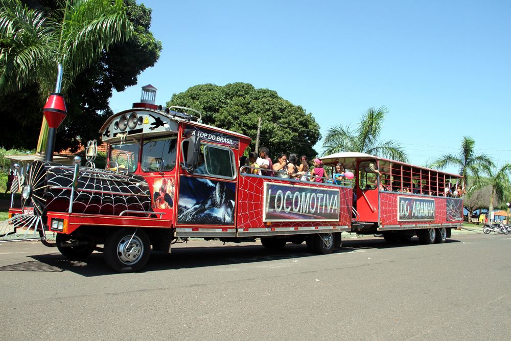 O encerramento contou com diversas atividades, gincanas e brincadeiras, além de passeios no trenzinho “Locomotiva do Aranha”