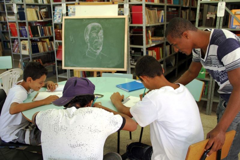 O curso de desenho realista tem por objetivo aprimorar habilidades artísticas dos alunos