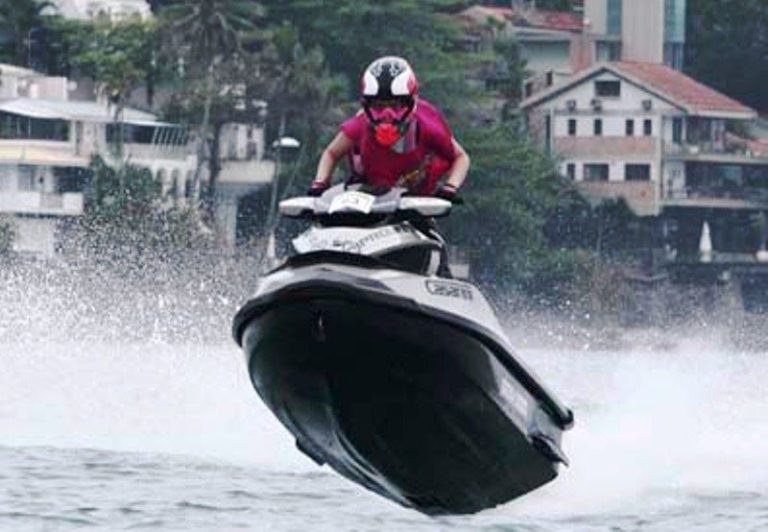A paulistana, Bruna Luz, que participará do 26º Campeonato Brasileiro de Moto Aquática (Jet Ski)