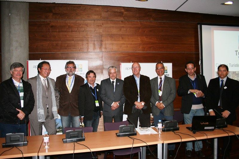 Reunião da Diretoria da APAVT que ocorreu em Lisboa, nas dependências do hotel Dom Pedro Palace com a presença de representantes de 8 Estâncias Turísticas Paulistas