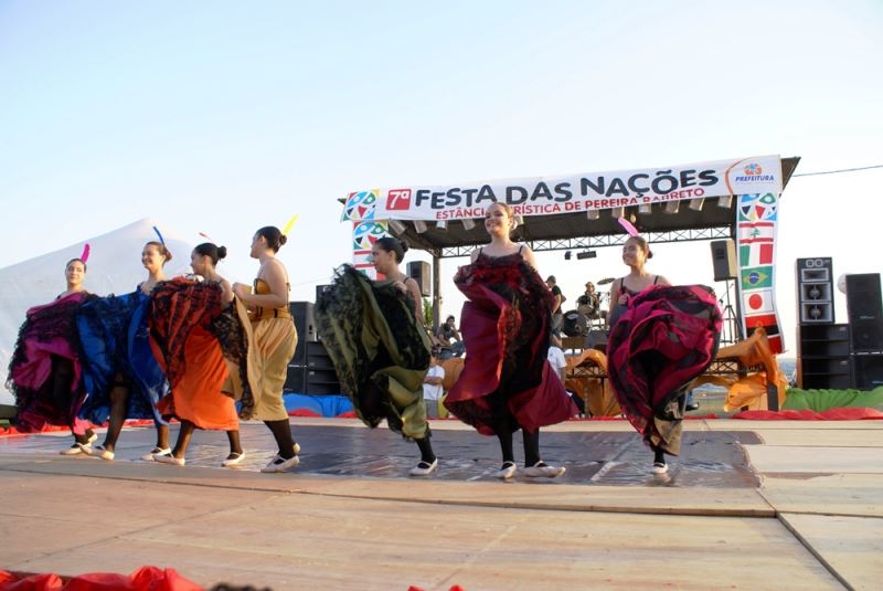 A Foto de Arquivo destaca apresentação que aconteceu na última Festa das Nações realizada em maio de 2011