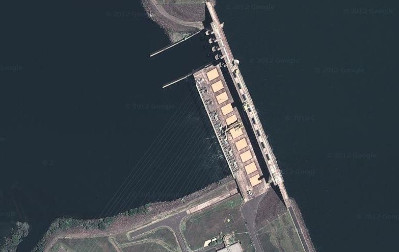 Vista aérea da Barragem e Usina de Três Irmãos
