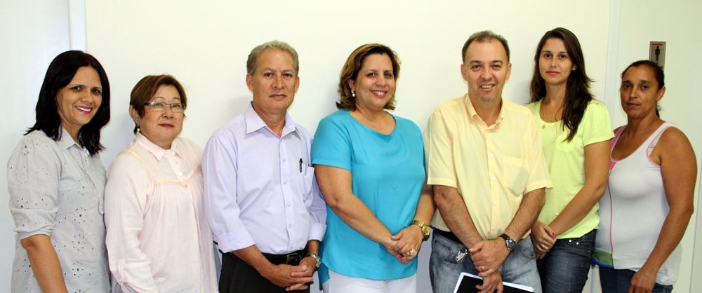 5- Foto: Membros do Conselho de Alimentação Escolar (CAE) do município