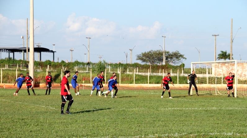 Jogo realizado na última rodada do Campeonato de Futebol Amador, realizado no Estádio Municipal “Joaquim Francisco Dias - sabiá”