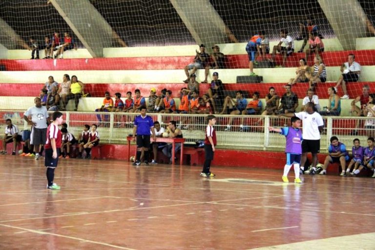 Equipes de Pereira Barreto jogaram em quatro categorias.
