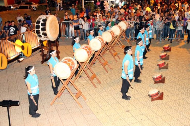 Equipe de Taiko de Pereira Barreto, que participou do Festival de MPB