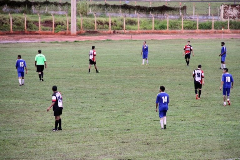 Campeonato de Futebol Amador 2013