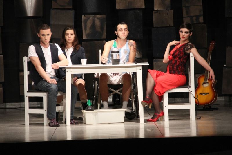 Foto: Durante apresentação da peça teatral Orégano