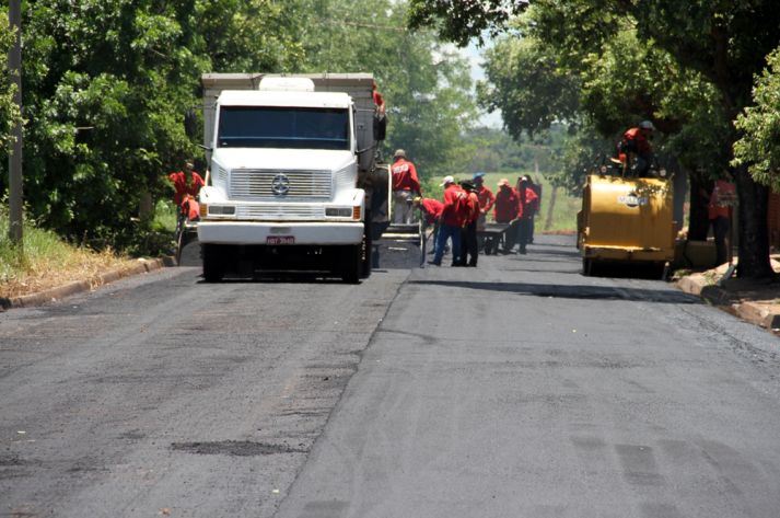 Convênio firmado prevê o investimento de R$256 mil para melhorias do asfalto em Pereira Barreto