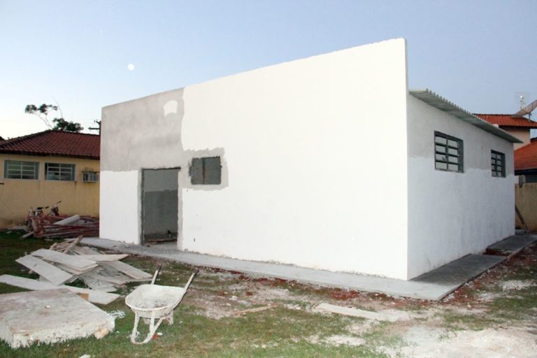 Fachada do laboratório odontológico na UBS "Celestino de Carvalho".