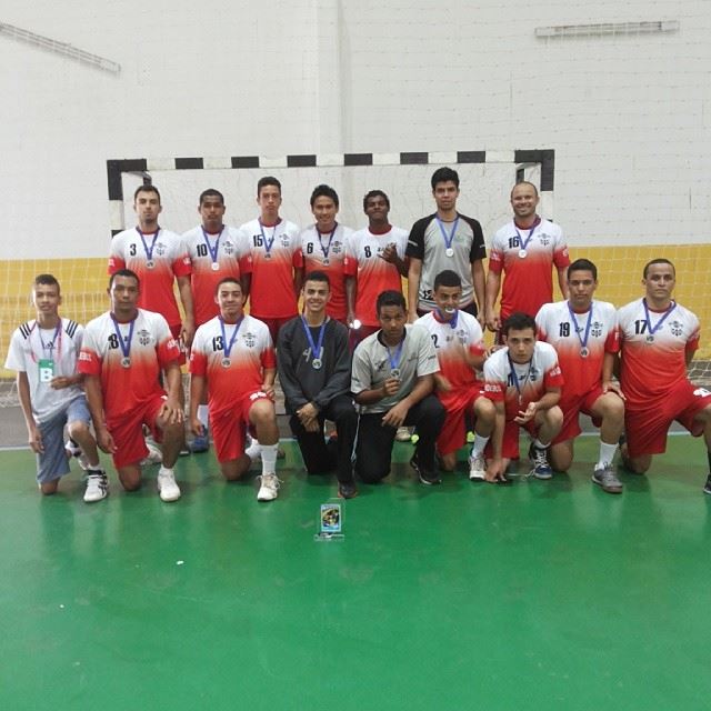 A Equipe de Handebol Adulto de Pereira Barreto ficou com o Vice-Campeonato
