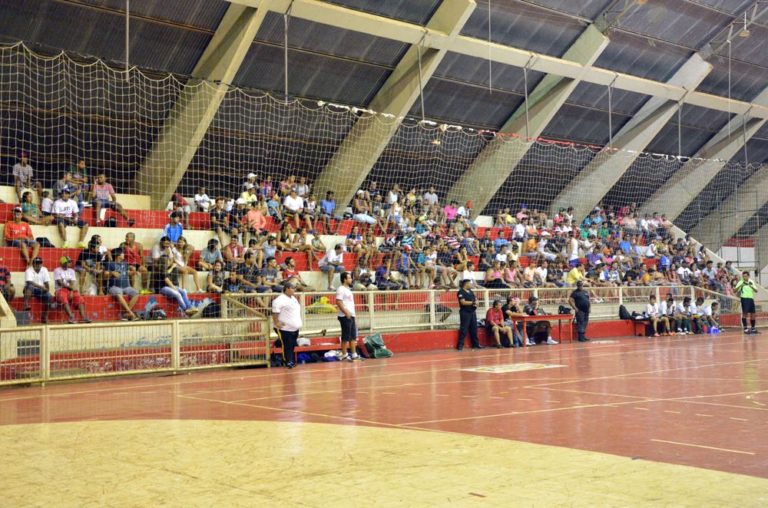 Jogos foram disputados no Ginásio Municipal de Esportes "Stélio Maia"