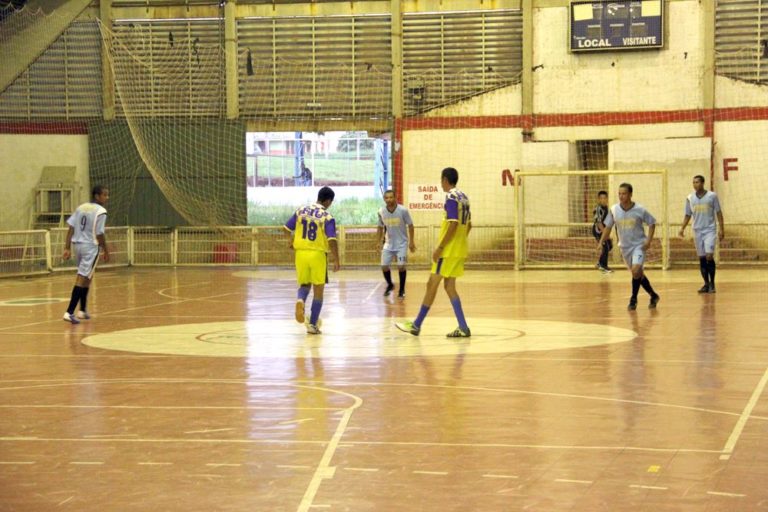 Lance da terceira rodada, jogo entre Laranja e Sindicato/Prefeitura