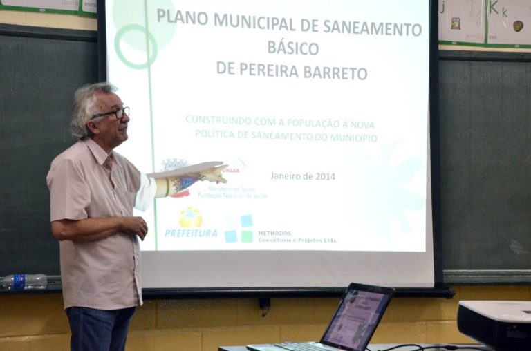 Representante da Méthodos Consultoria explica como funciona um plano de Sanemaento Básico
