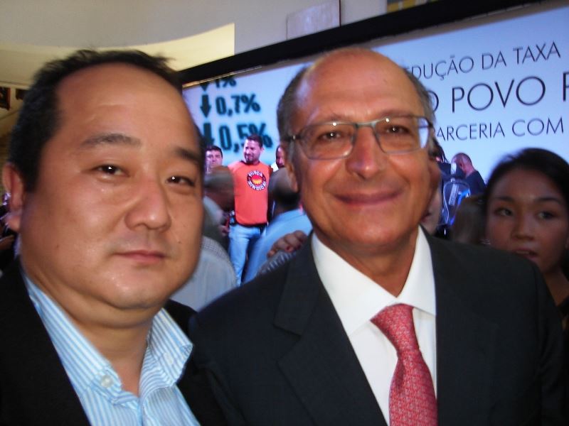 O Agente de Crédito, Arnaldo Tachibana e o Governador Geraldo Alckmin