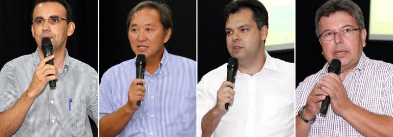 Da esq. para a dir.: o Prefeito de Guararapes, Edenílson de Almeida, o Prefeito Arnaldo Enomoto, o Secretário Bruno Covas e o Deputado Federal Carlão Pignatari