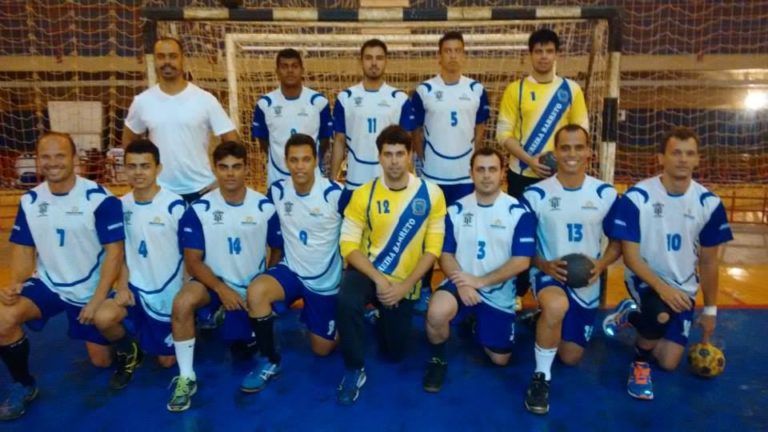 Equipe de Handebol Adulto