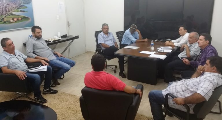 reuniao com servidores 01 c8a57