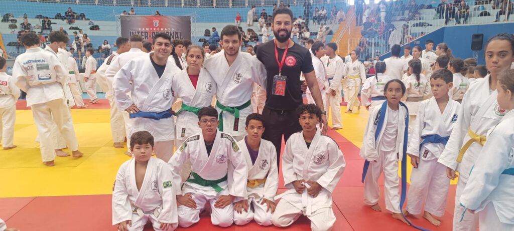 Equipe de Judô de Pereira Barreto garante cinco classificações para a fase final do Campeonato Paulista